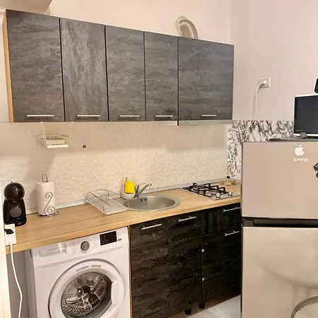 Apartament Rmy *